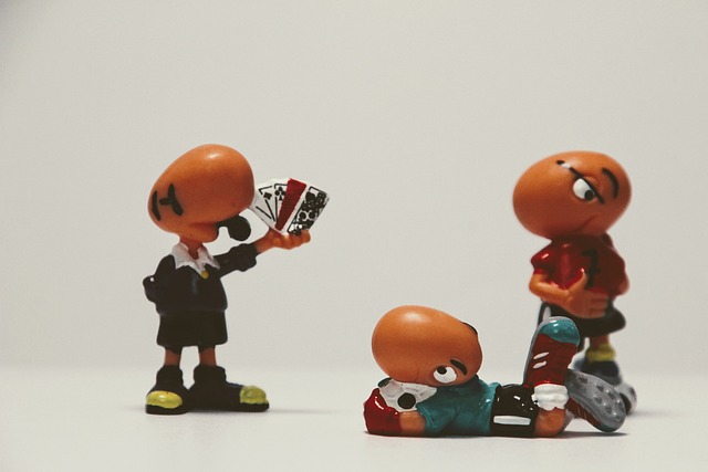 送回阿贾克斯？乔-科尔：安东尼未能适应英超，他应该考虑离开.